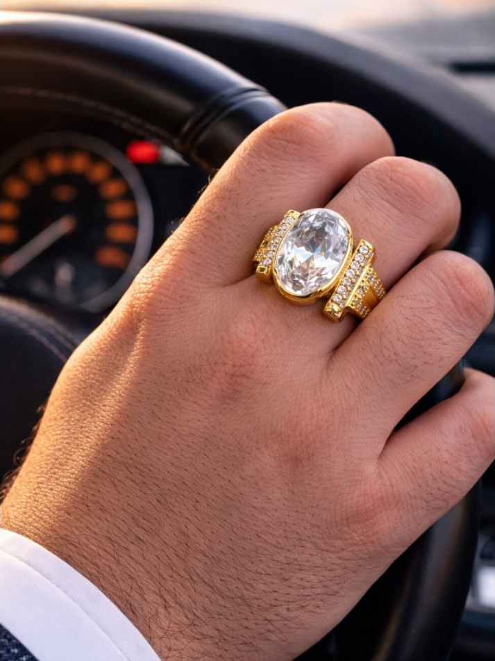 Valore Signet Ring