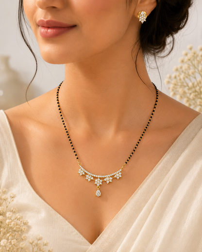 Dewlina Charm Pendant Set