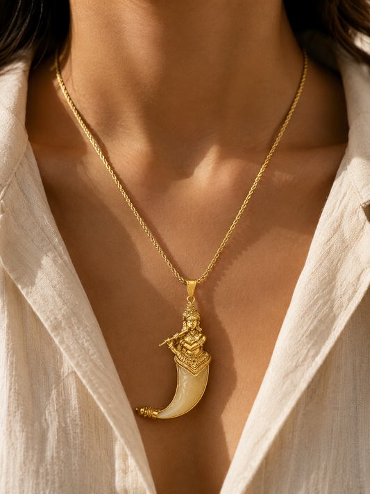 Vaerune Krishna Tusk Pendant