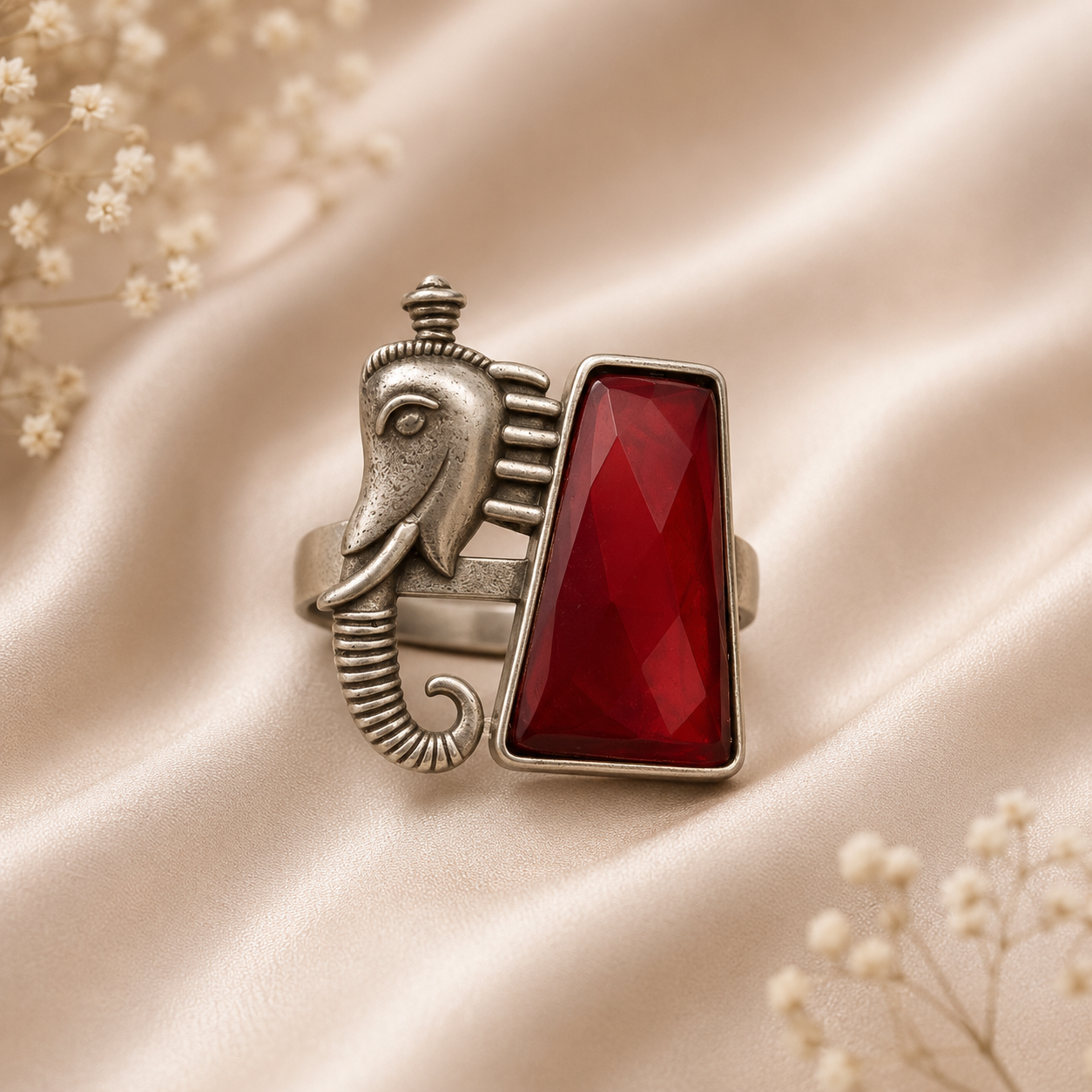 Dviraga Danta Ring