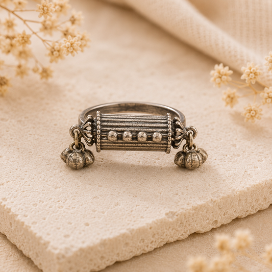 Ghunghriva Ring