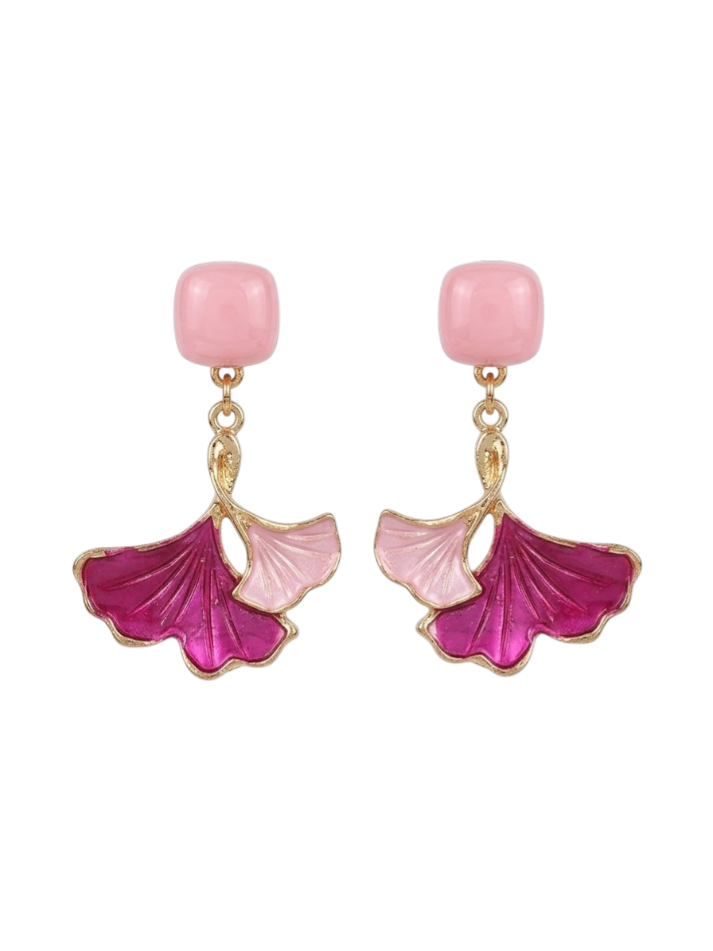 BLUSH PINK PETAL DROPS