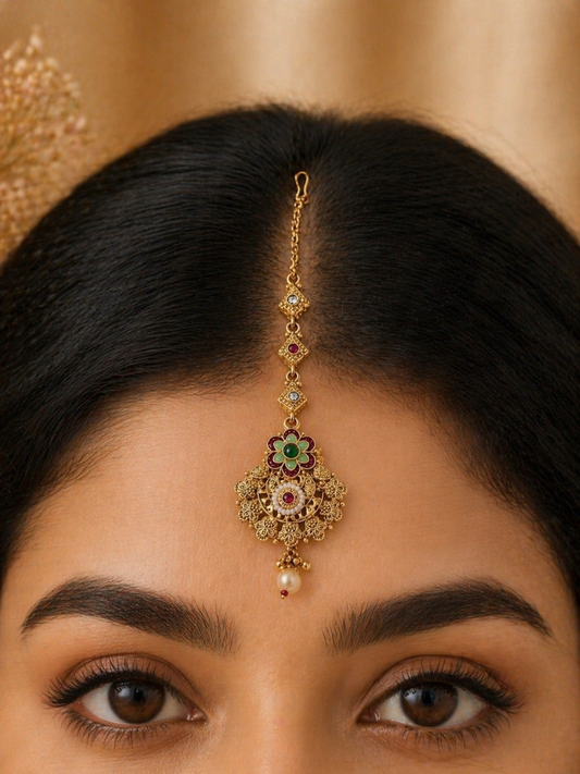 Gulrooh Maangtika