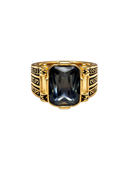 Midnight Monarch Ring 🔥