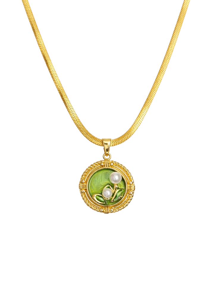 Verdant Pearl Bloom necklace