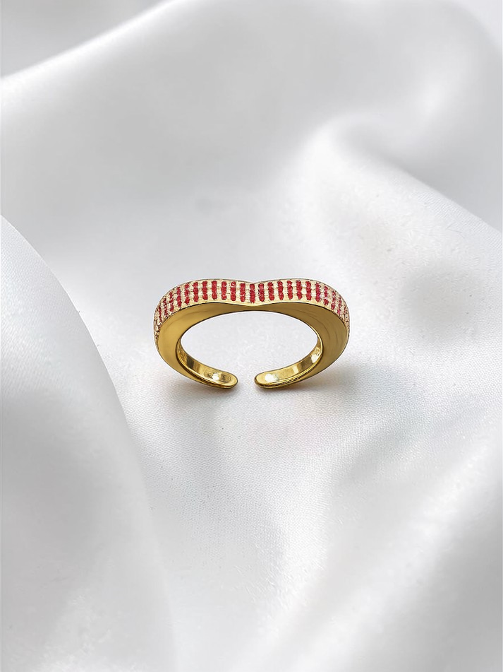 BLUSH HEART RING