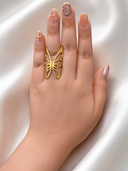 AIRY FLUTTER RING