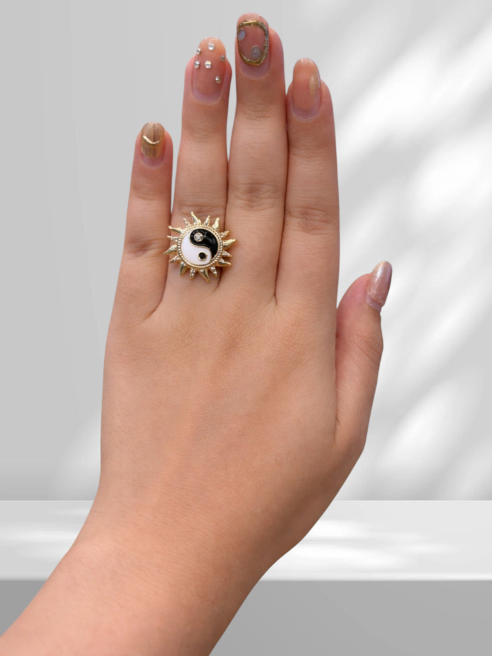 YIN GLOW RING